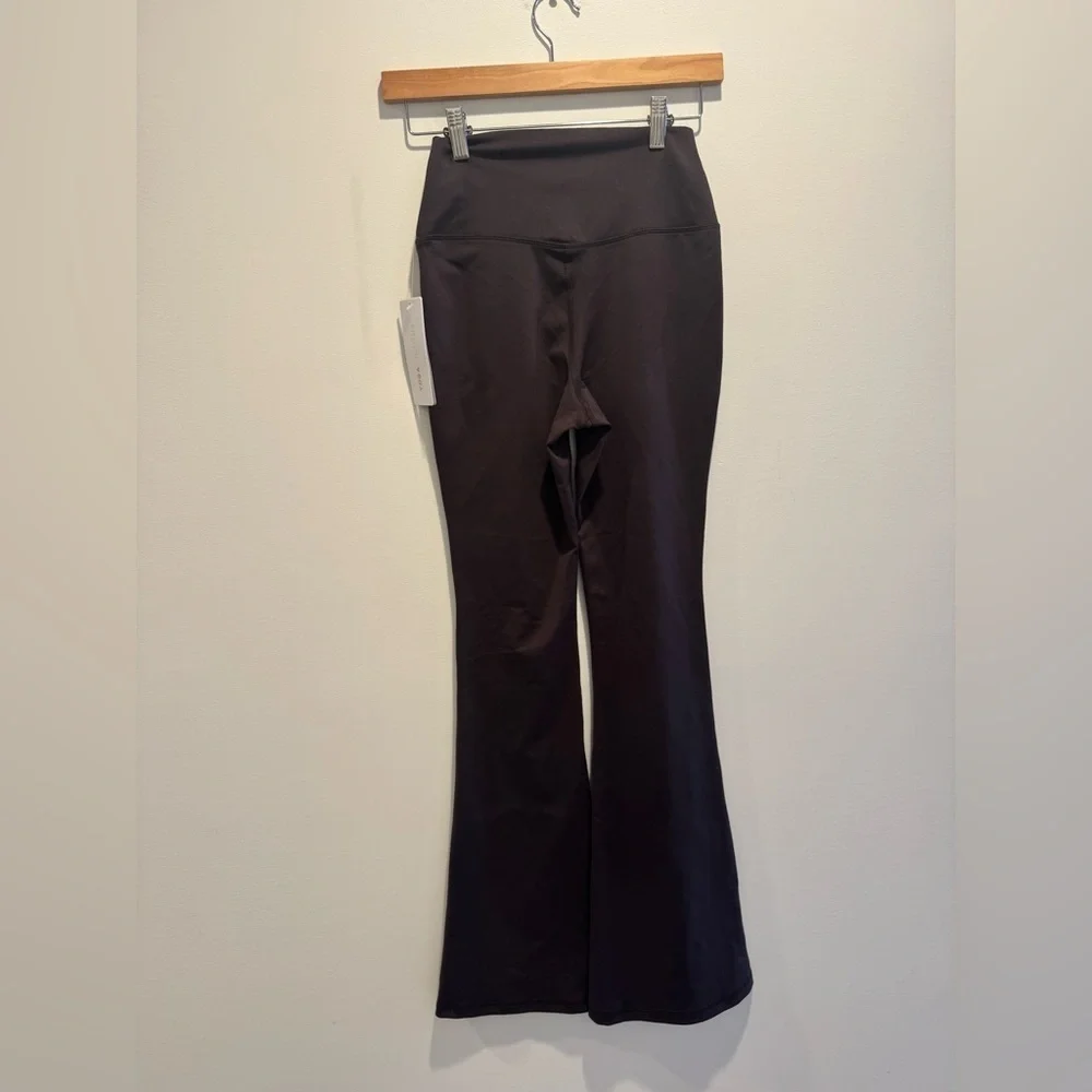 Yogalicious Brown Flare Yoga Pants Crossover Waistband Small NWT